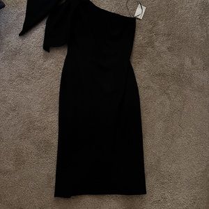 Elegant Black One-Shoulder Dress